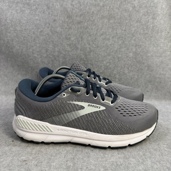 Brooks Gray Athletic Shoes - Picture 4 of 10